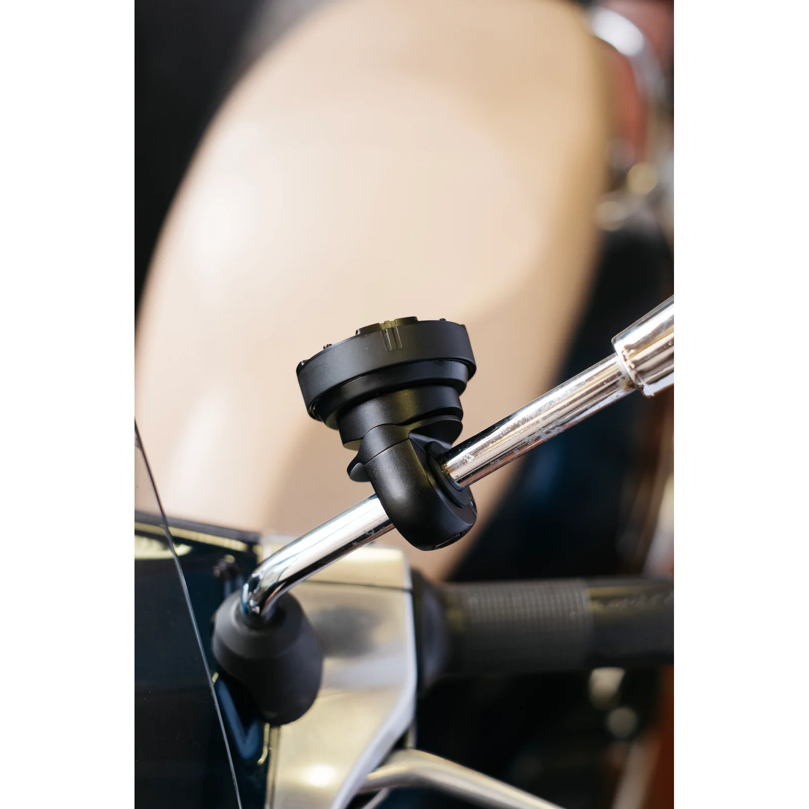 Beeline Mirror and Cross Bar Mount - Image 11