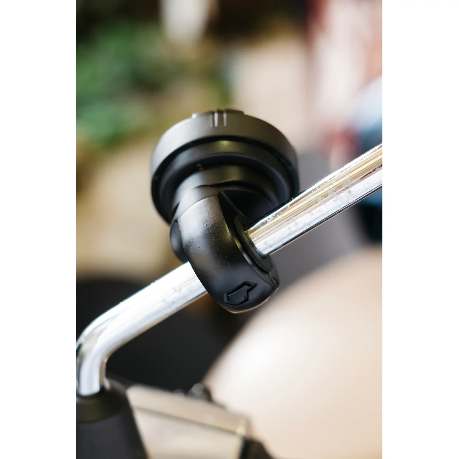 Beeline Mirror and Cross Bar Mount - Image 7