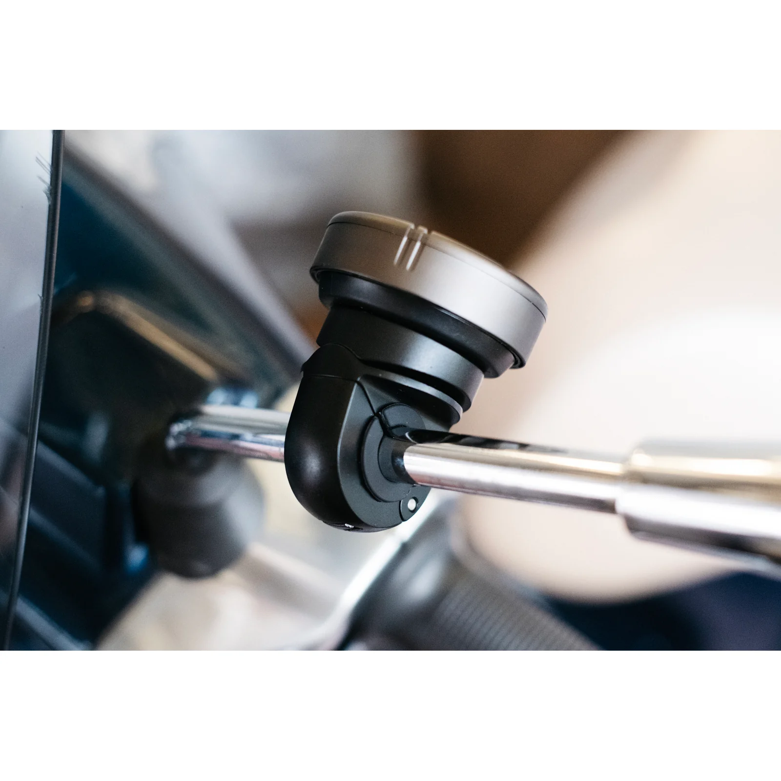 Beeline Mirror and Cross Bar Mount - Image 9