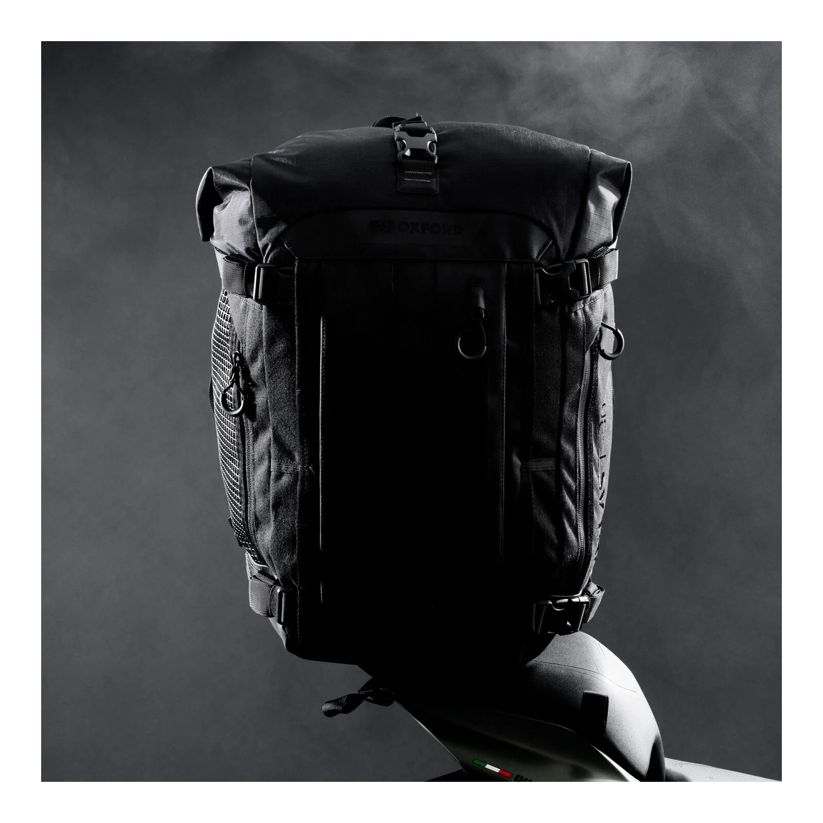 Oxford Atlas B-20 Advanced Backpack - Black - Image 17