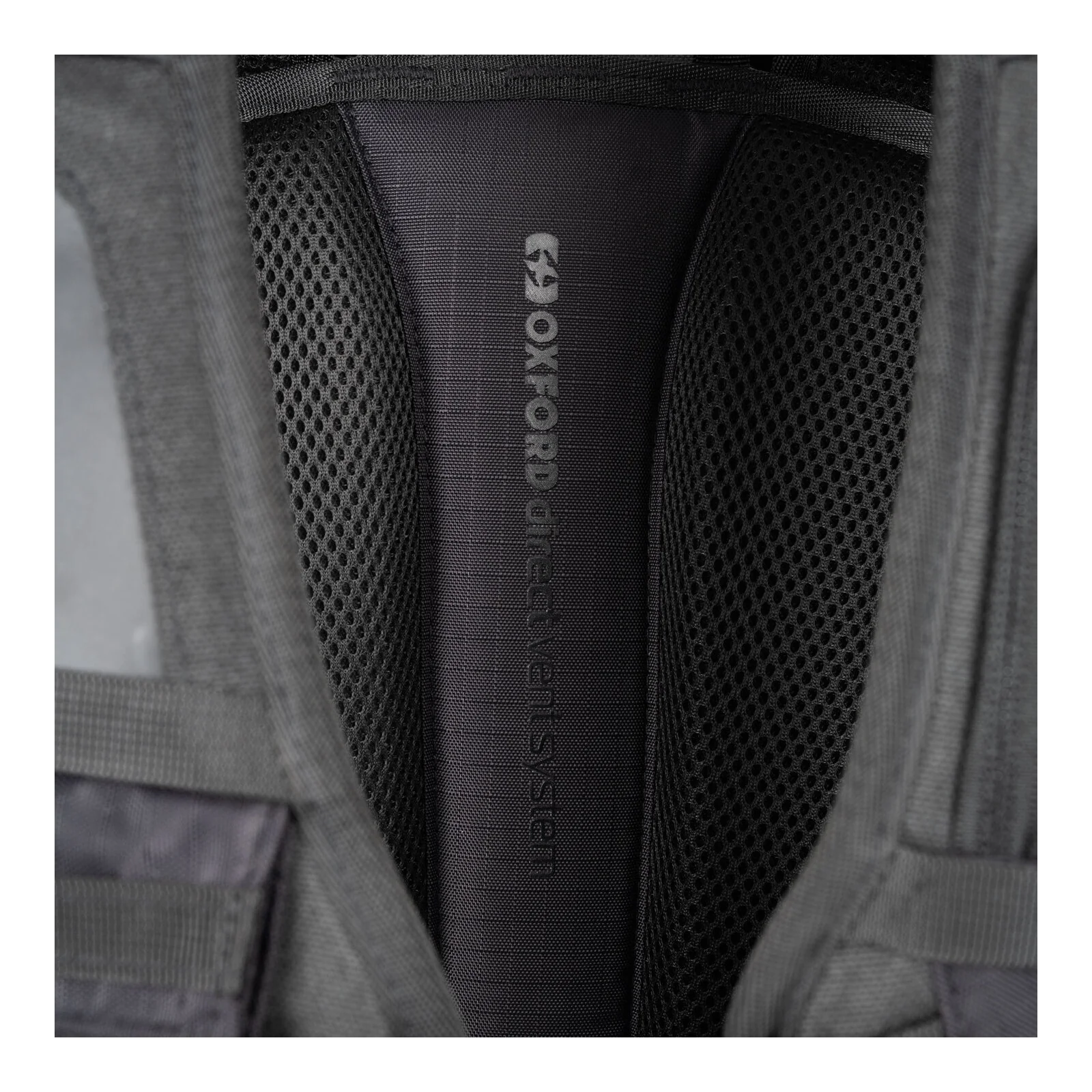 Oxford Atlas B-20 Advanced Backpack - Black - Image 7