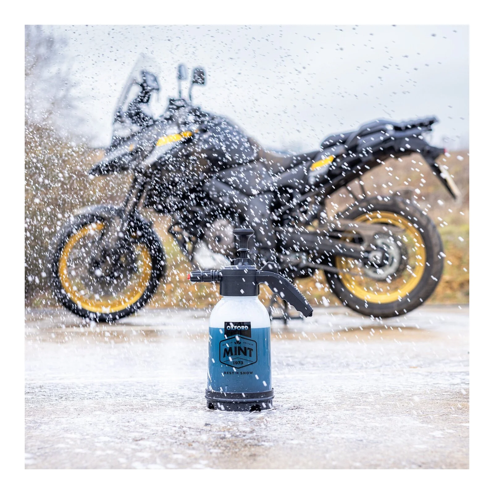 Oxford Mint Snow Foam Bottle 2L - Image 4