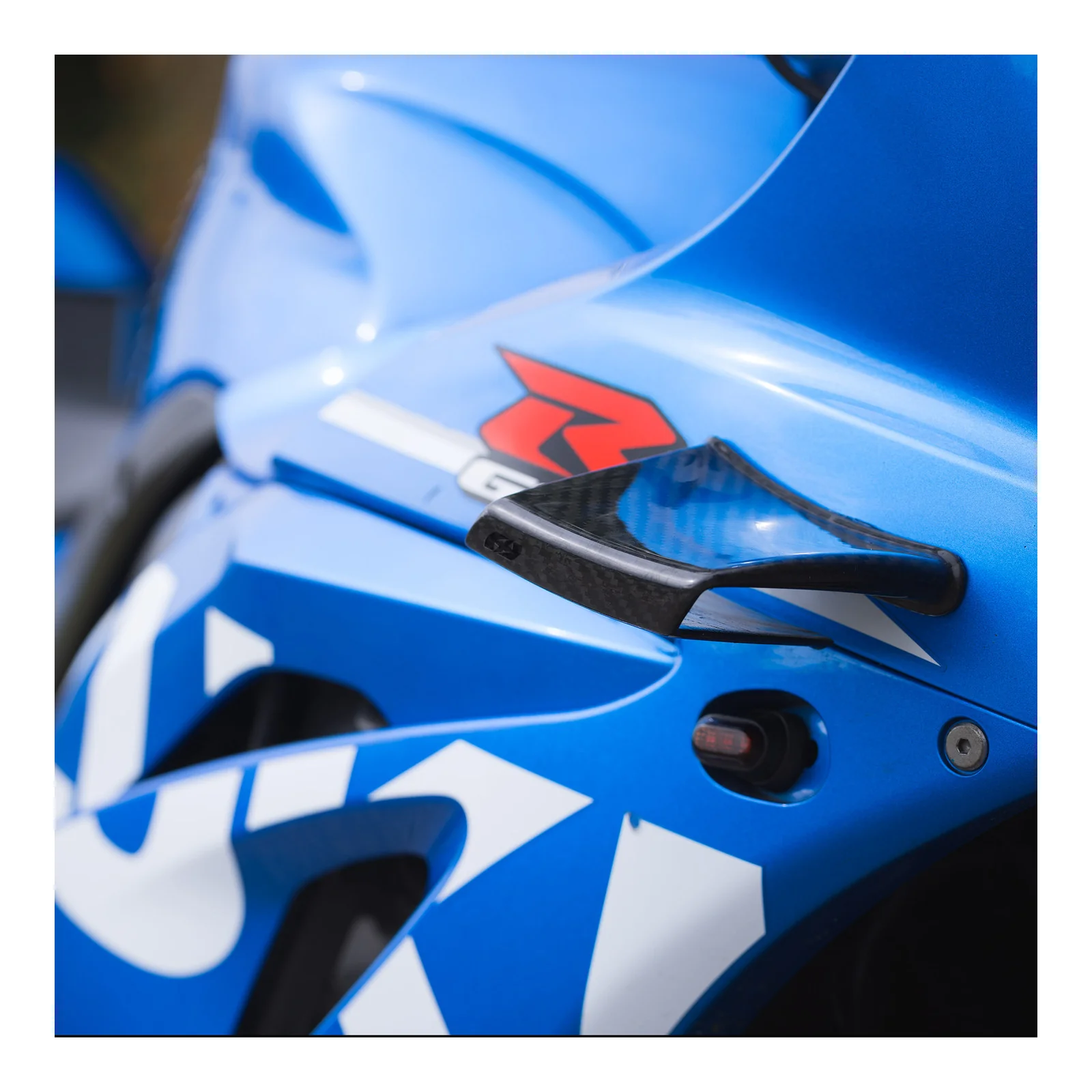 Oxford Carbon Aero Wings - Gloss - Image 7
