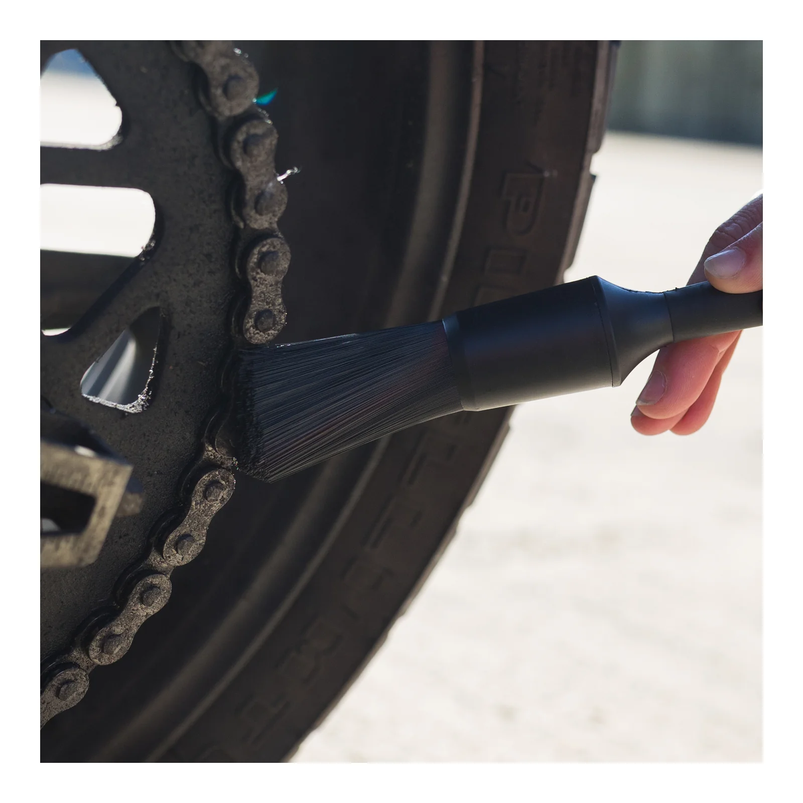 Oxford Drivetrain Pro Detailing Brush - Image 2