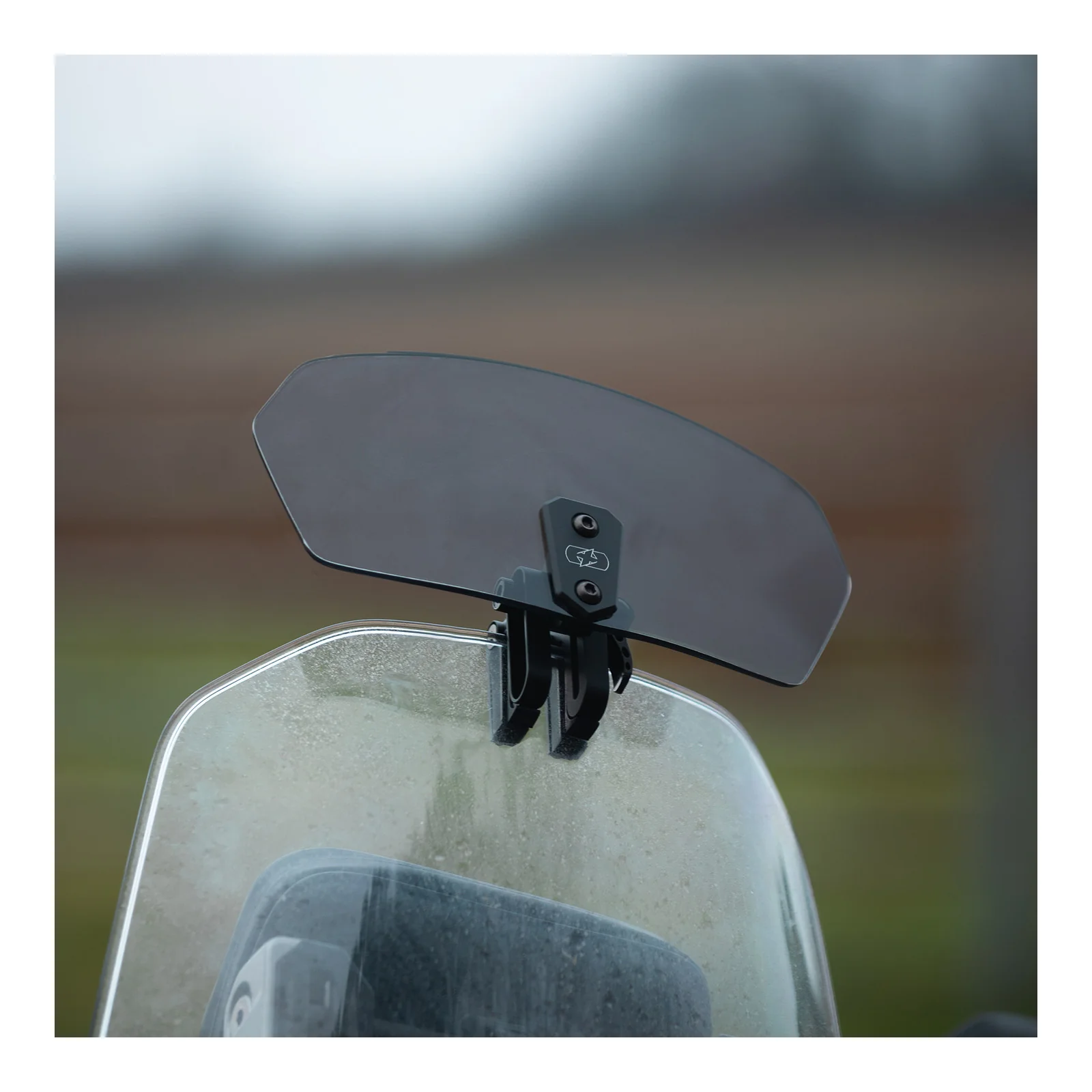 Oxford Windscreen Tinted 260 x 125mm - Image 6